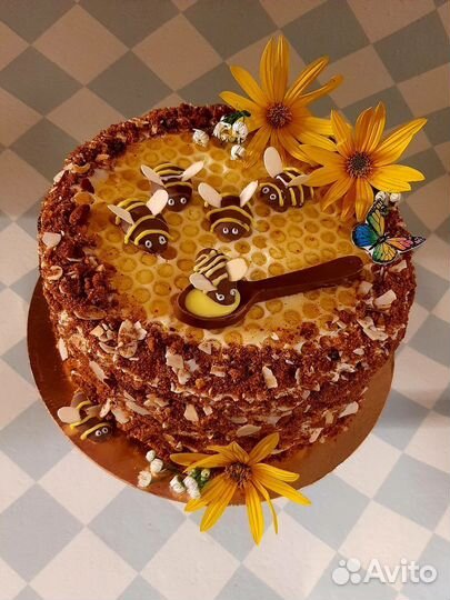 Домашний торт Медовик - Красный бархат