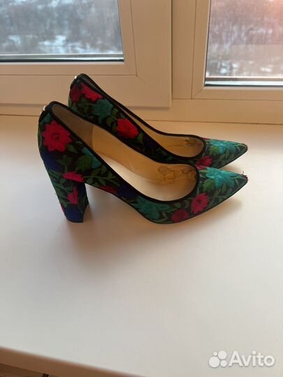 Туфли женские 39 размер