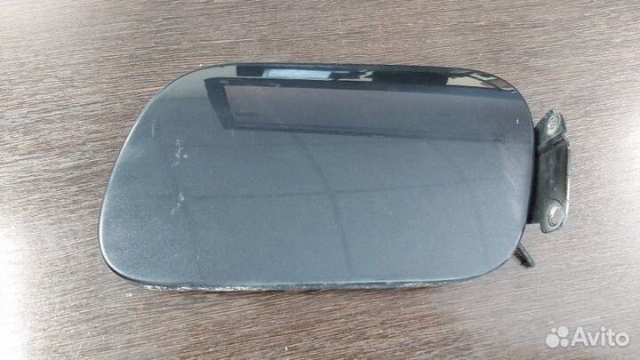 Лючок топливного бака Volkswagen Touareg 1 4.2