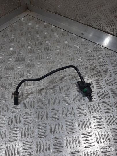 Клапан вентиляции топливного бака Ford Fiesta MK7