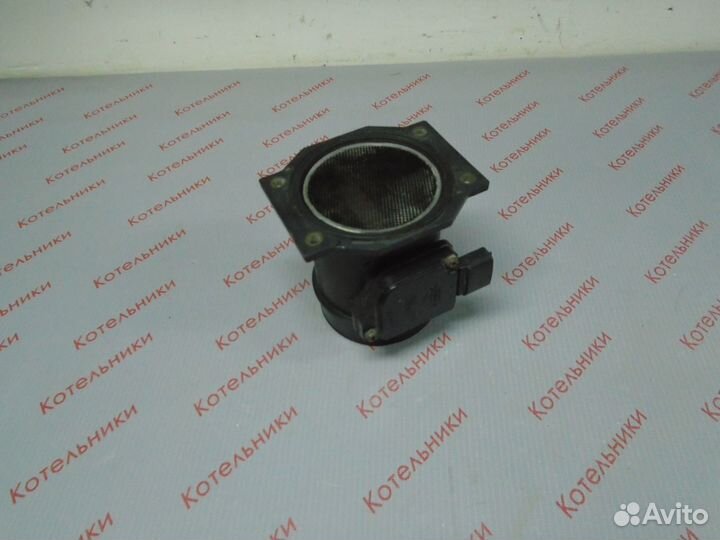 Nissan 22680-2J200 Датчик расхода воздуха