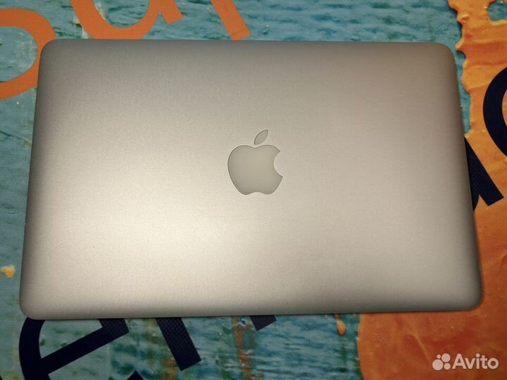 Ноутбук MacBook Air 11 2015