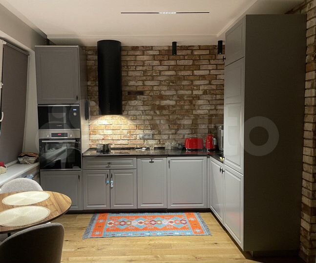 3-к. квартира, 80 м², 2/9 эт.