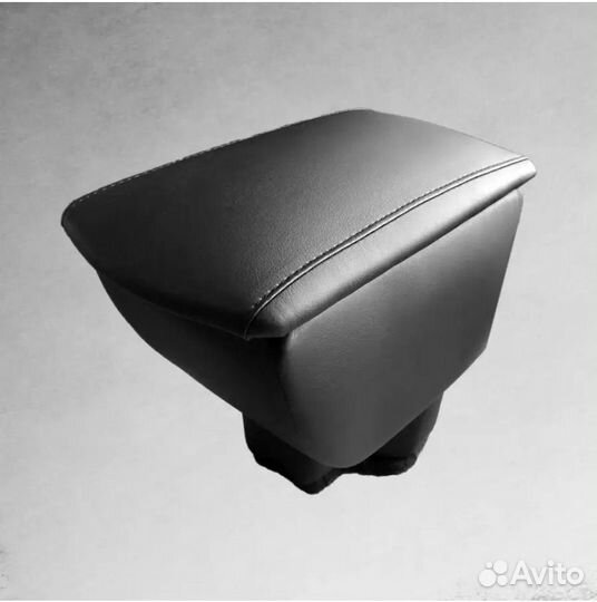 Подлокотник на kia rio 3