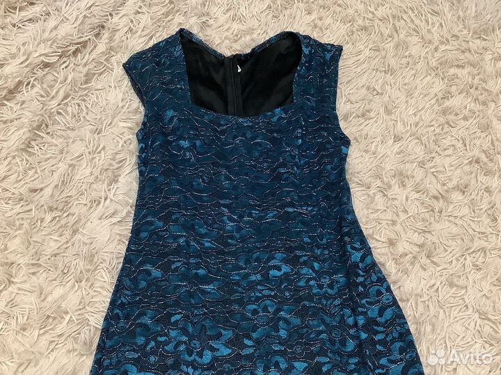 Нарядное женское платье 42 44