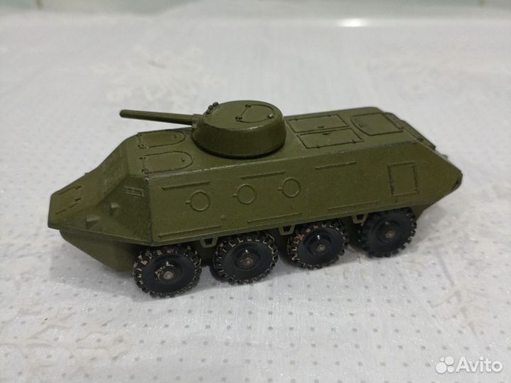 Игрушка танк СССР