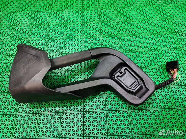 510005697 Ручка левая с подогревом для снегохода