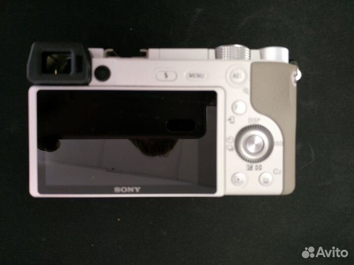 Sony Alpha A6100 Body White