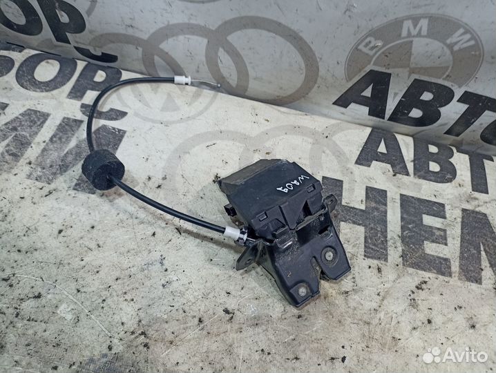 Замок багажника Mercedes W203