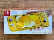 Nintendo switch lite yellow