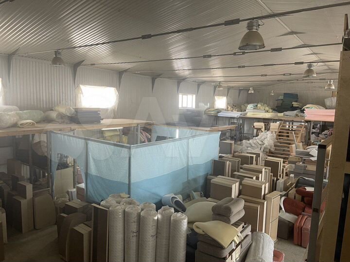 Теплый Склад, 800 м²