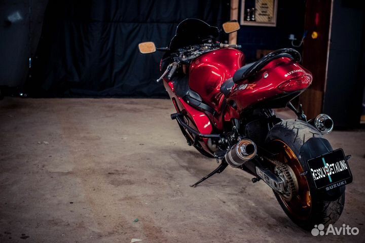 Suzuki gsx1300r hayabusa