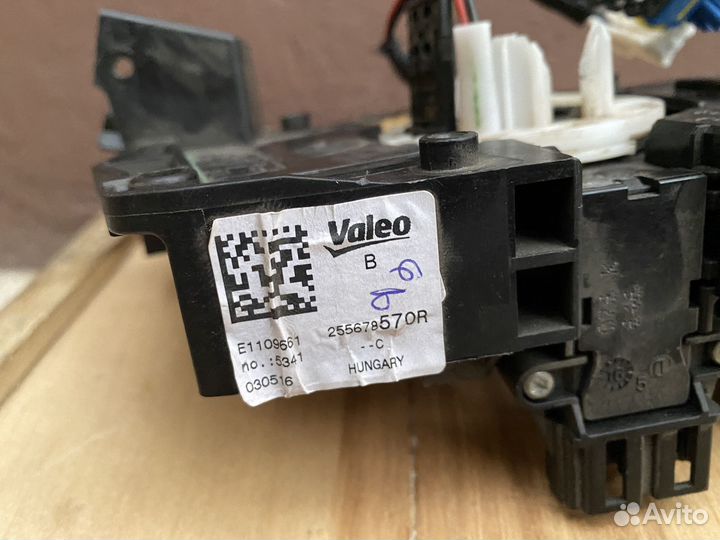 Подрулевой шлейф и левый переключатель Renault