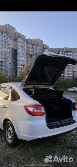 LADA Granta 1.6 AT, 2018, 56 000 км