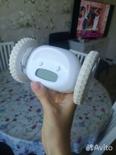 Убегающий будильник