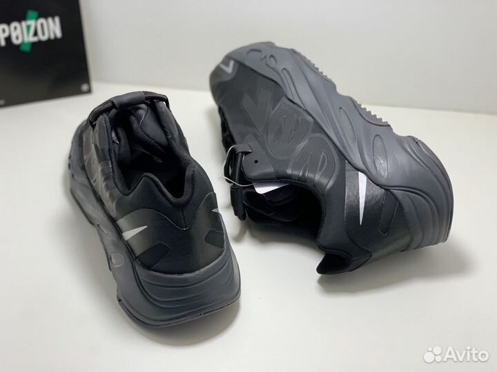 Кроссовки Adidas Yeezy Boost 700 mnvn (с41 по 43)