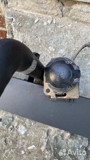 Фаркоп на subaru forester