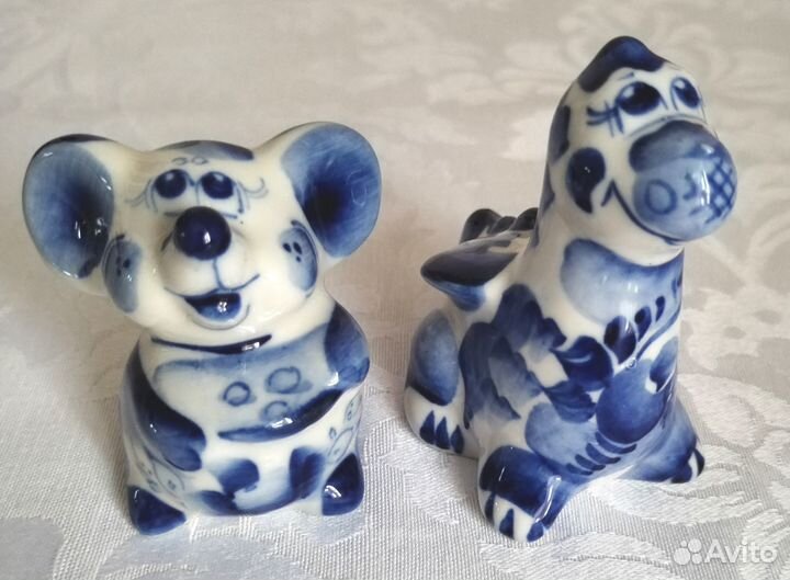 Фигурки фарфоровые Гжель, коллекция из 12 штук