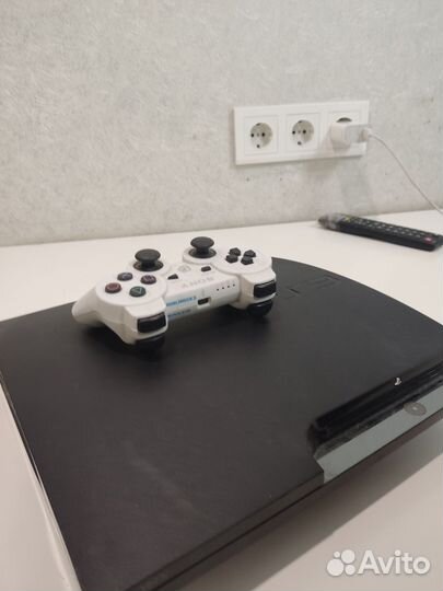 Sony PS3 с джойстиком прошитая