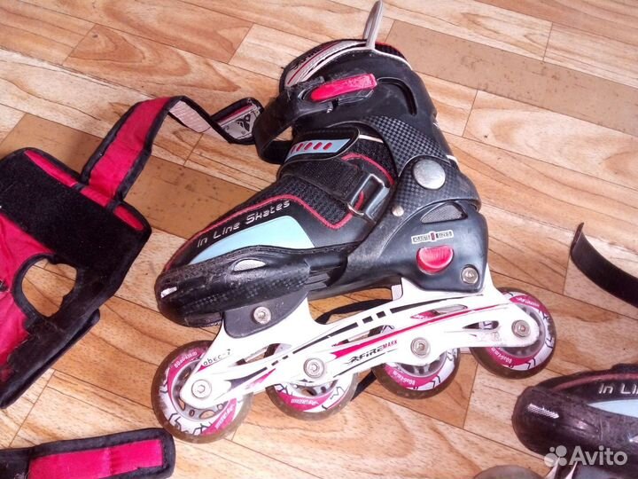 Роликовые коньки р.32-35