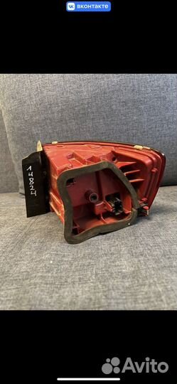 Задний левый фонарь volkswagen jetta