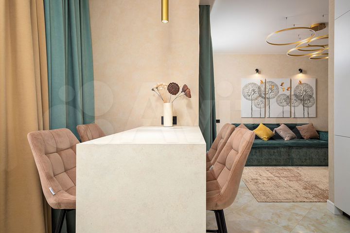 2-к. квартира, 52 м², 12/12 эт.