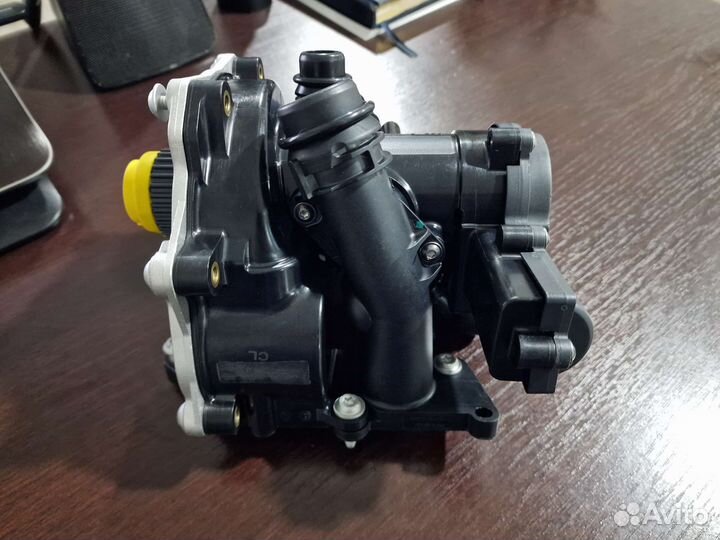 Помпа с термостатом 1.8tfsi/2.0tfsi Audi/VW/Skoda