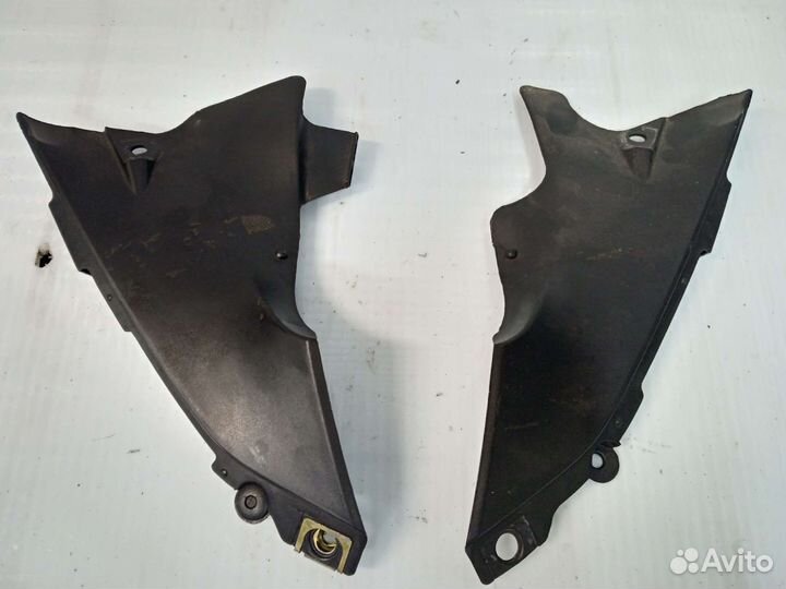 Yamaha R1 2004-2006. Пластик. Накладки