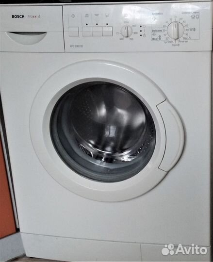 Стиральная машина на 4 кг Bosch Maxx 4 Бош макс 4