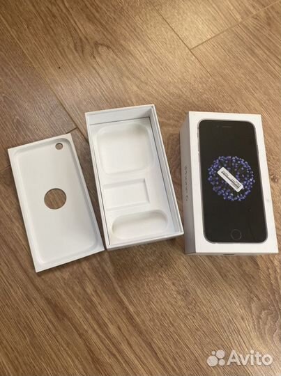 Коробки iPhone 6s