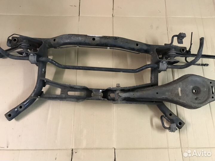 1K0500049 Задняя балка VW Golf VI