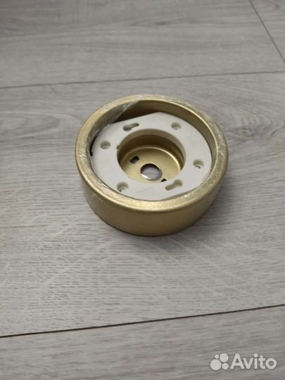 Светильник потолочный