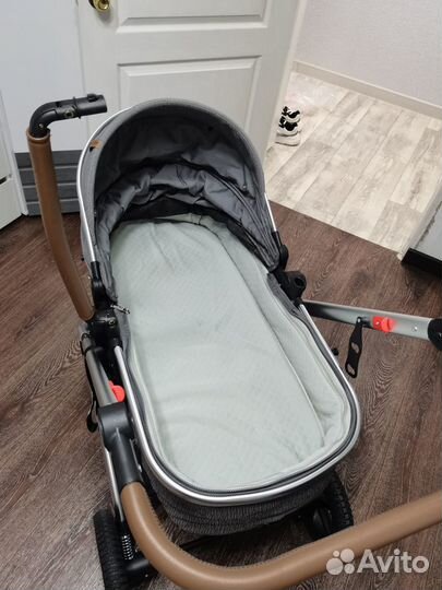 Коляска 2 в 1 luxmom