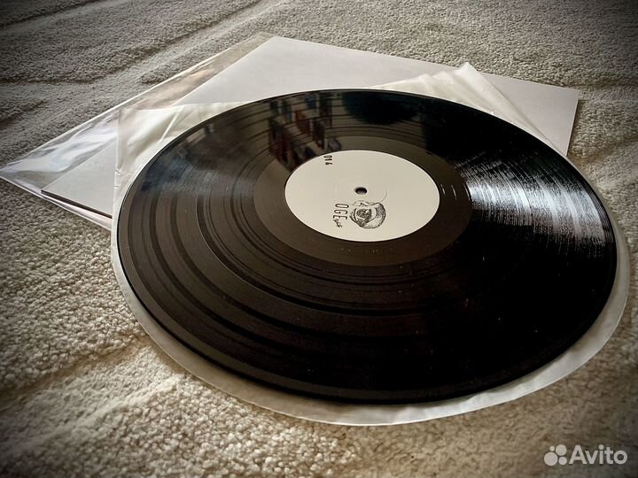 Giralda Edit 002 / ogewhite014