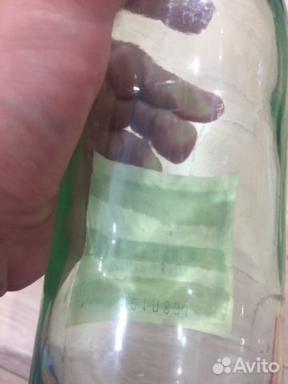 Пустая бутылка времен СССР