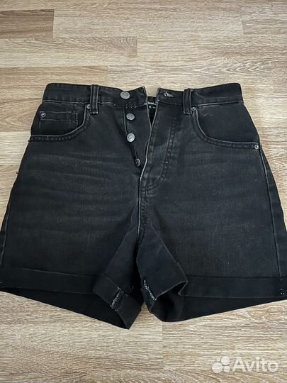 Шорты на высокой талии Stradivarius