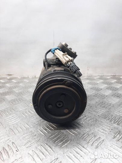 Компрессор кондиционера Opel Astra хэтчбэк 5 дв