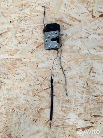 Замок двери левый передний LADA kalina