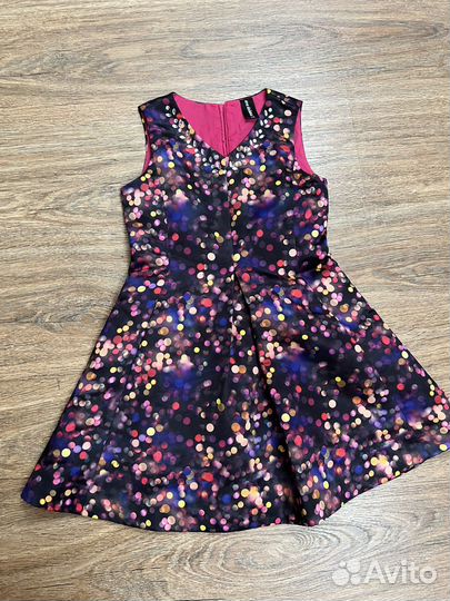 Платье на девочку