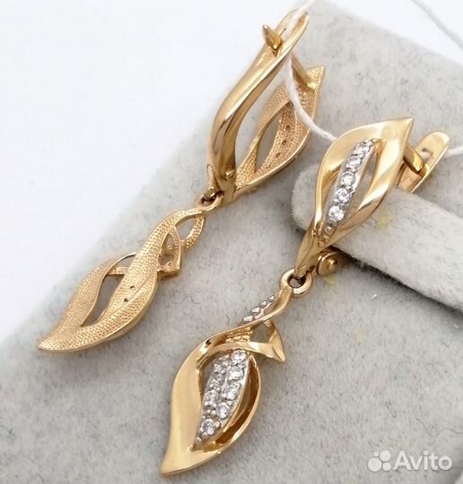 Серьги / 3,42г / Золото585 / фианиты круглые