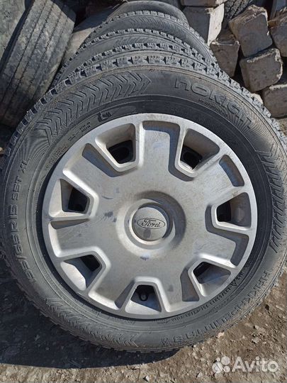 Nokian Tyres Hakkapeliitta 8 195/65 R15
