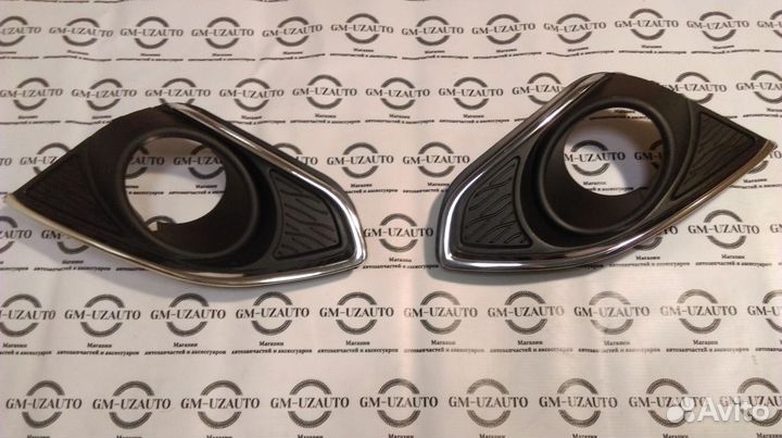 Накладки для птф с хромом R2/Spark (от 2015г)