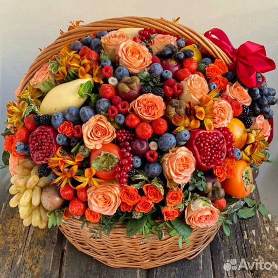 Фруктовая корзина, букет из фруктов