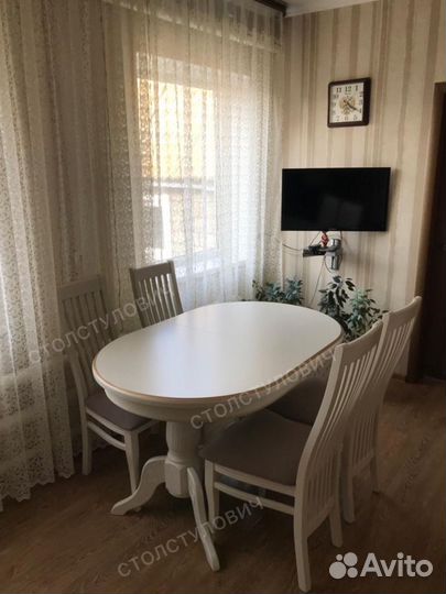 Столы и стулья