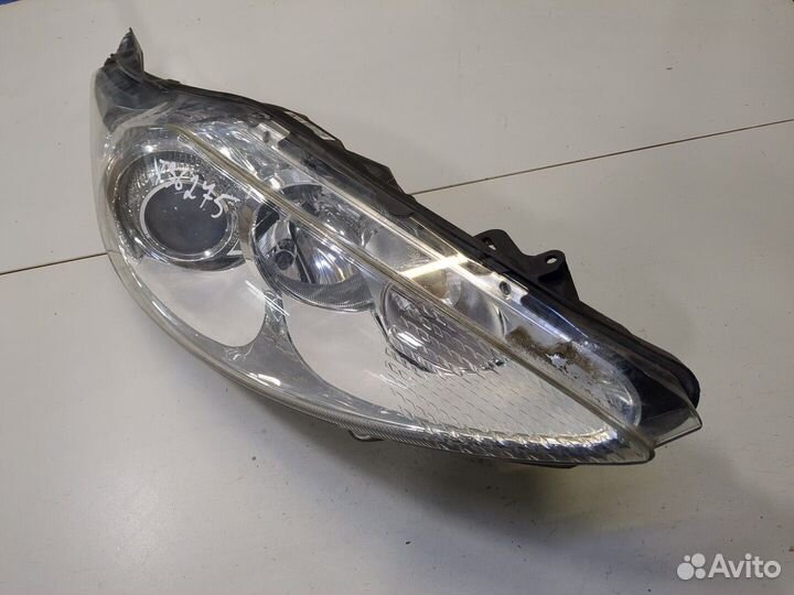 Фара (передняя) Ford Fiesta, 2009