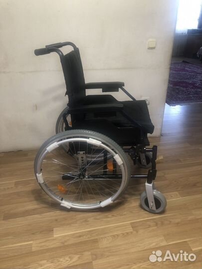 Инвалидная коляска прогулочная новая