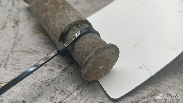 1899302 Палец вилки scania скания