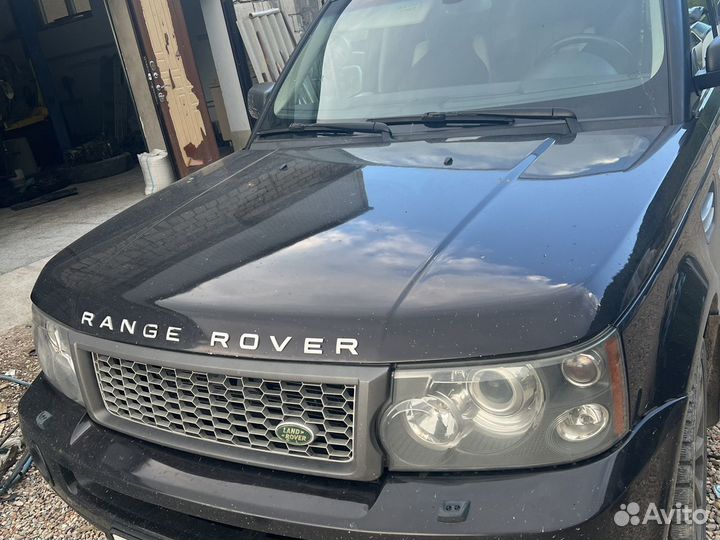 Range rover vogue капот