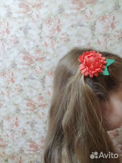 Заколка для волос