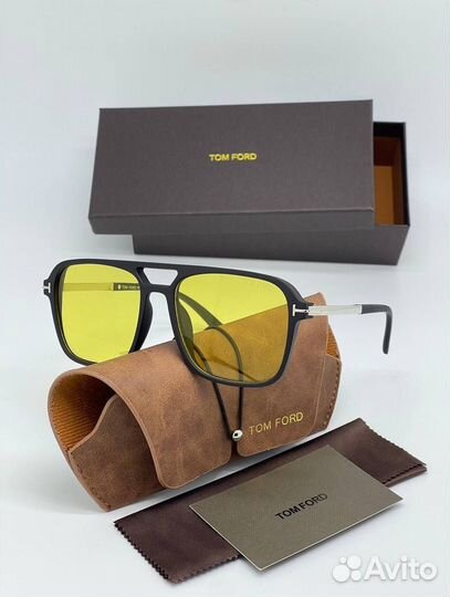 Солнцезащитные очки женские